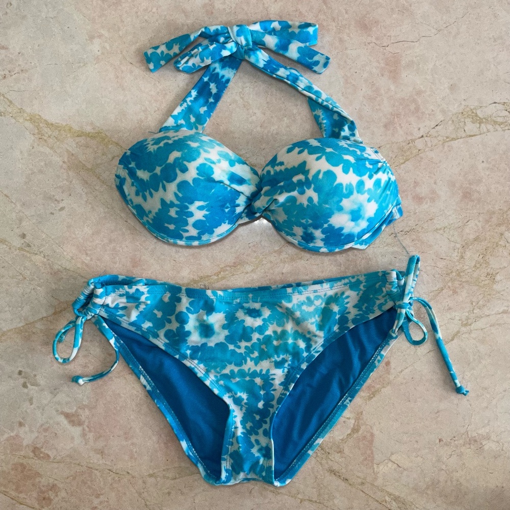 Blue & White Tie-dye Twist Top Bikini set